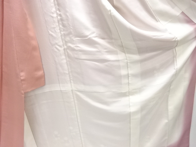  御所人形に宝尽くし模様訪問着